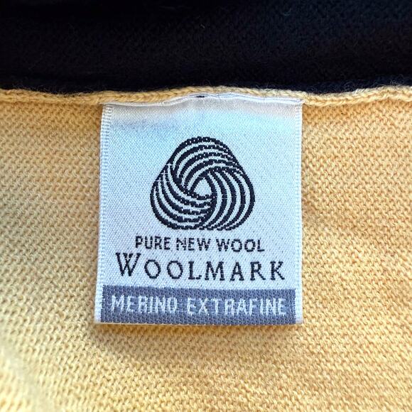 VTG Lacoste Argyle Sweater Mens sz 7 2XL Yellow Black Fine Merino Wool Preppy - Picture 3 of 8